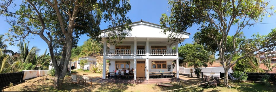 Basecamp Yoga Beach House Hotel in Southern Province