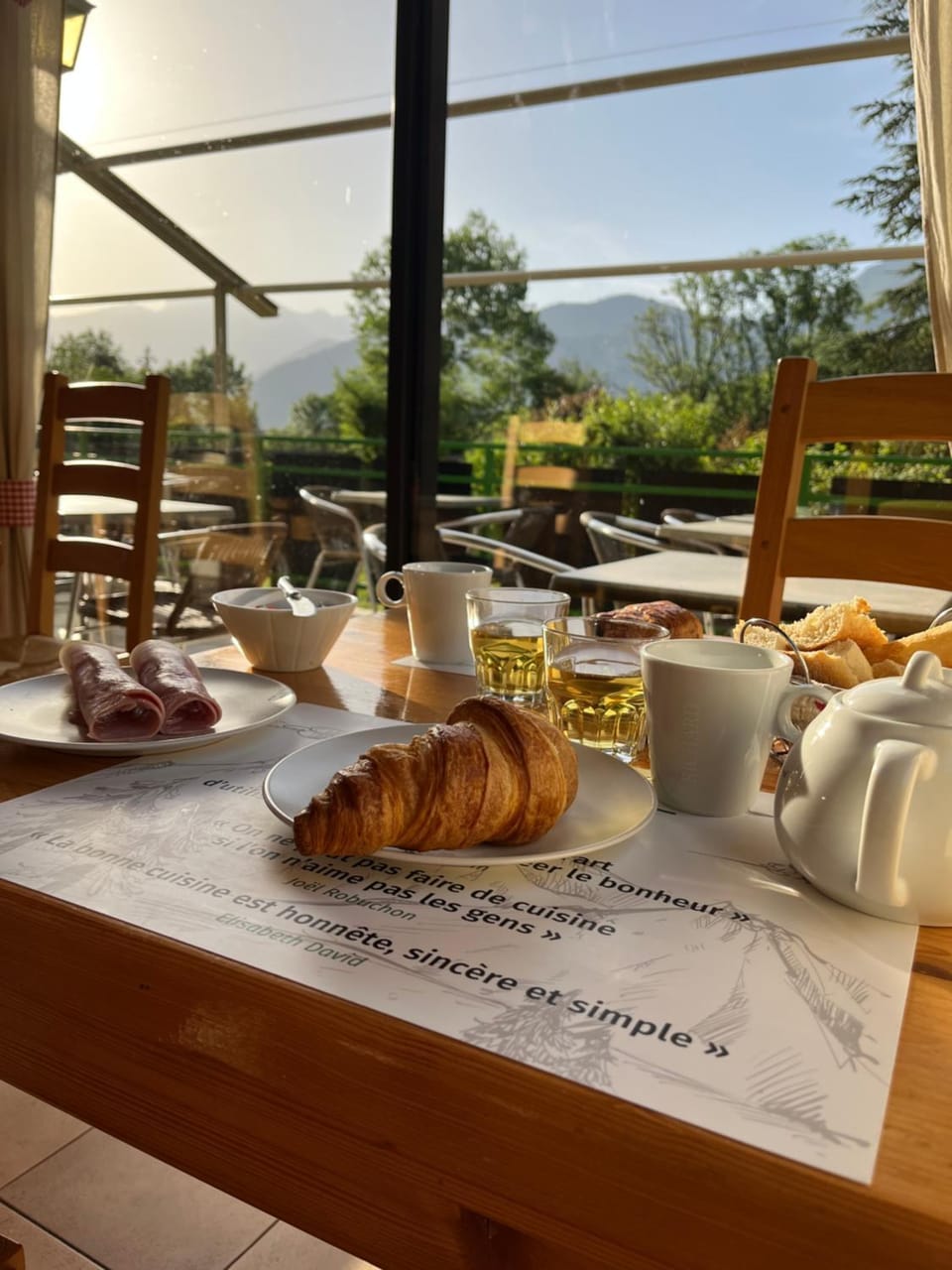 Breakfast, Breakfast