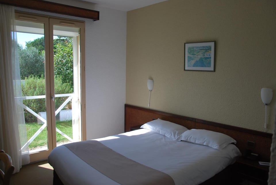 Day, Photo of the whole room