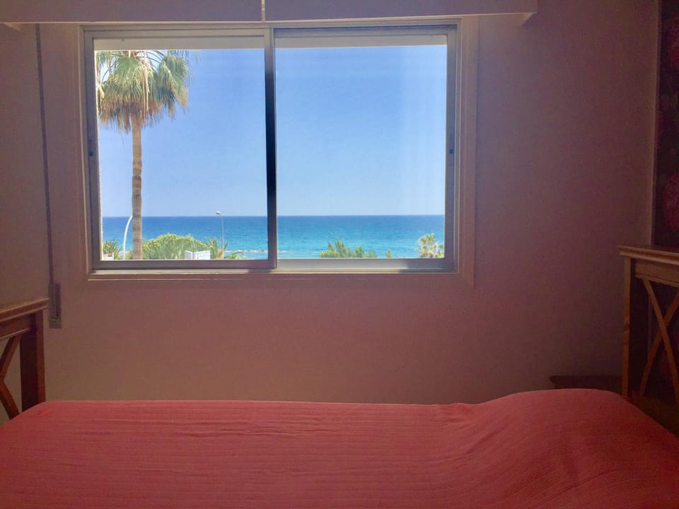 Bedroom, Sea view