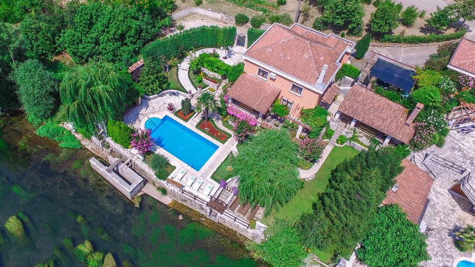 Villa Old Garden Villa in Federation of Bosnia and Herzegovina