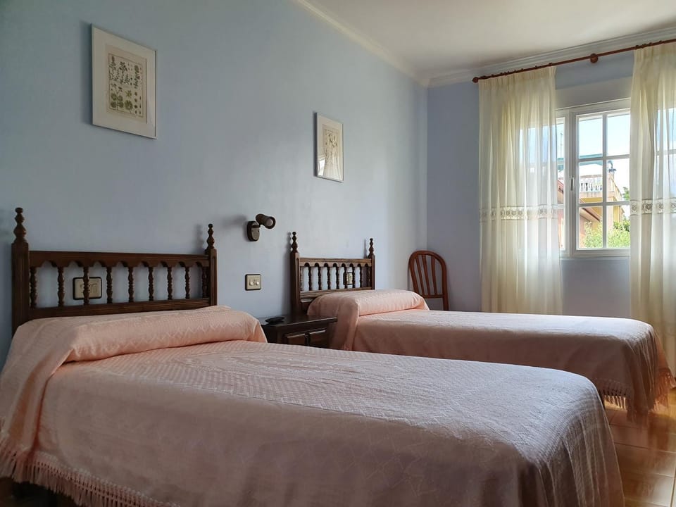 Bed, Decorative detail