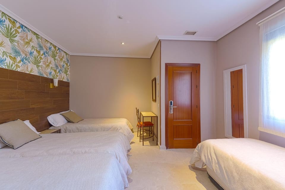 Hostal Sol Bed and Breakfast in Toledo