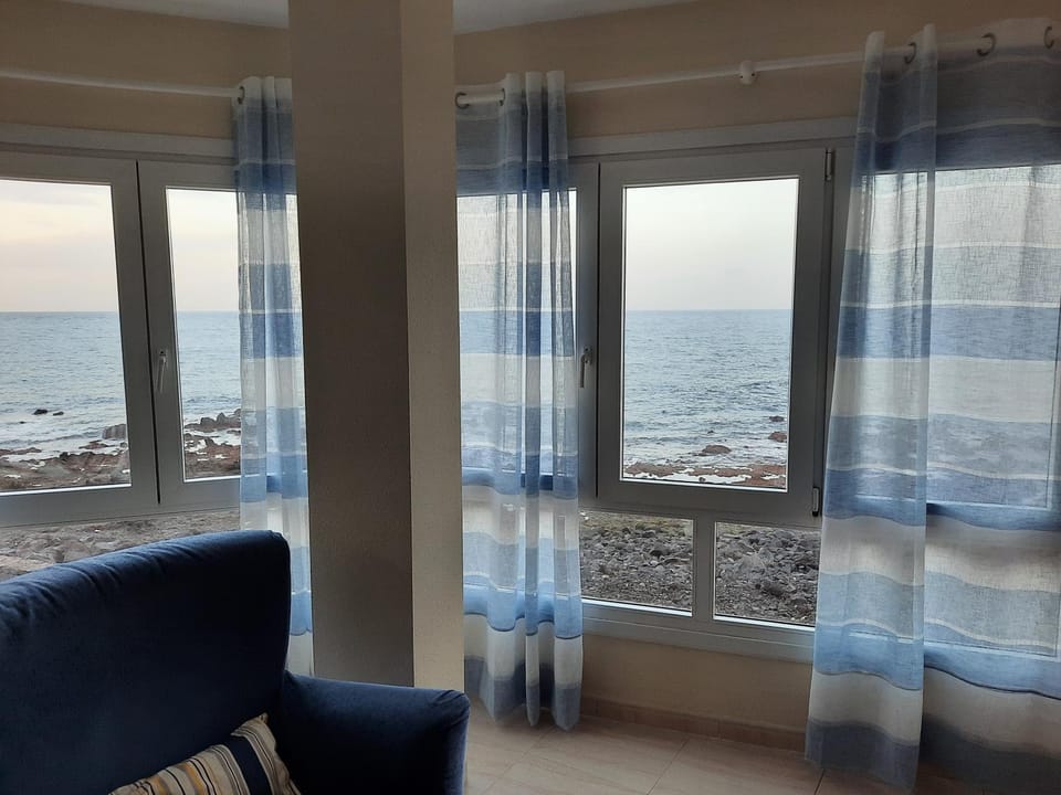 Seating area, Sea view