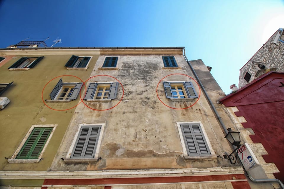Property building, Facade/entrance