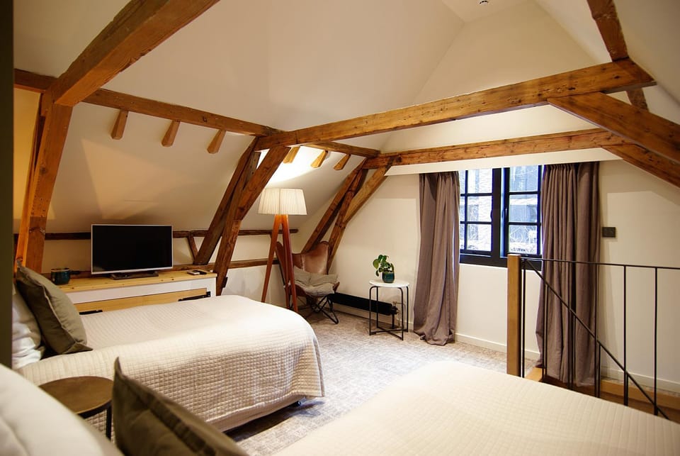 Authentic Farmhouse - De Vergulden Eenhoorn Hotel in Amsterdam