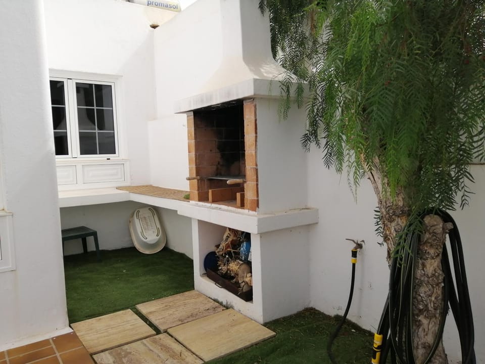 Garden, Balcony/Terrace
