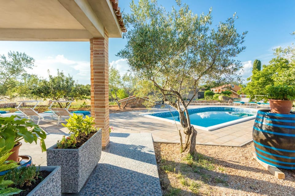 Pool view, Swimming pool, Swimming pool