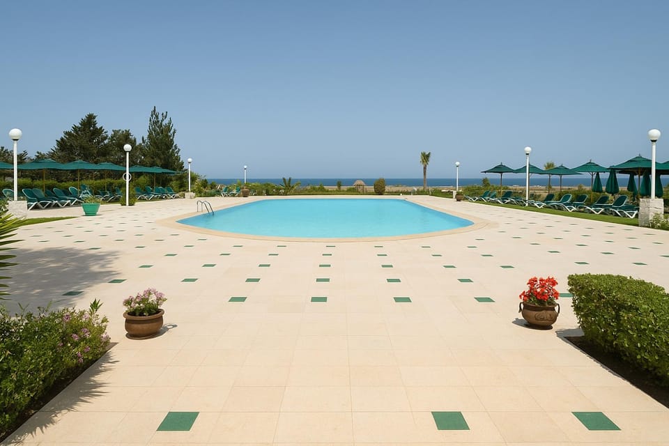 Natural landscape, Balcony/Terrace, Pool view, Sea view, Swimming pool, Swimming pool