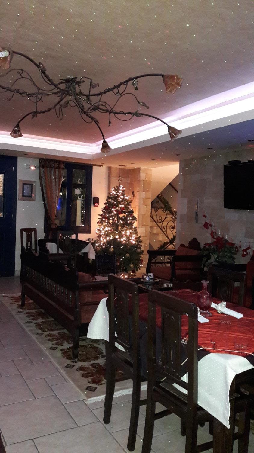 ''EPAVLIS boutique GALAXIDI'' Bed and Breakfast in Greece