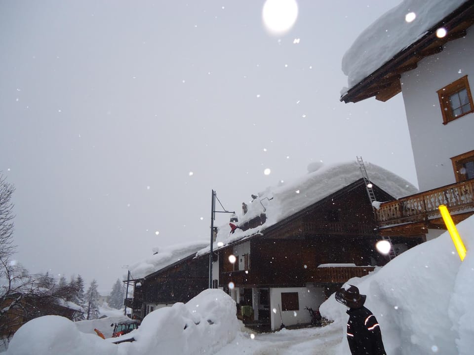 Property building, Winter