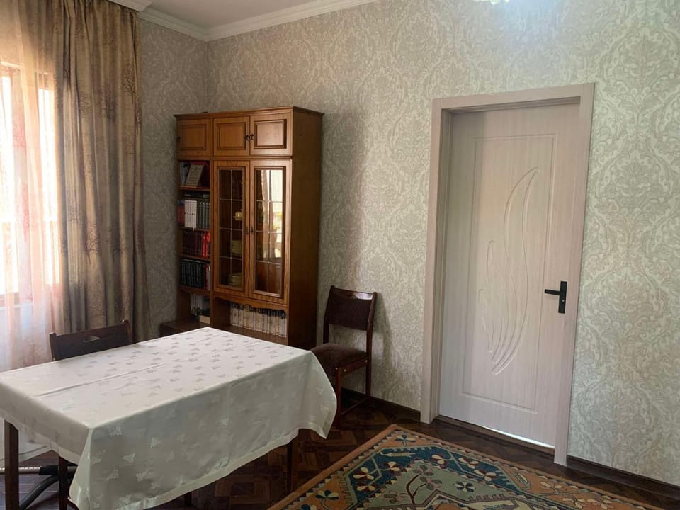 Tinas sweet home Bed and Breakfast in Batumi