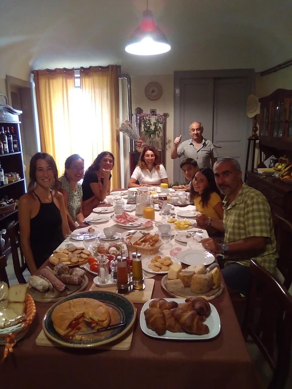 People, Food, Guests, Breakfast, Dinner, group of guests, Family