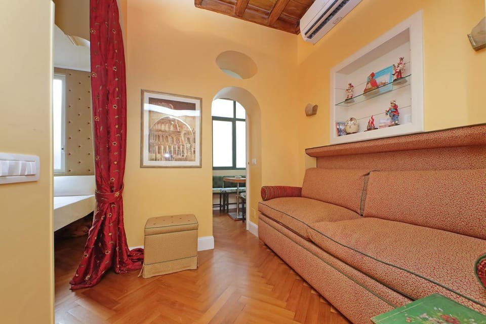 Pantheon Luxury Apartment Apartment in Rome