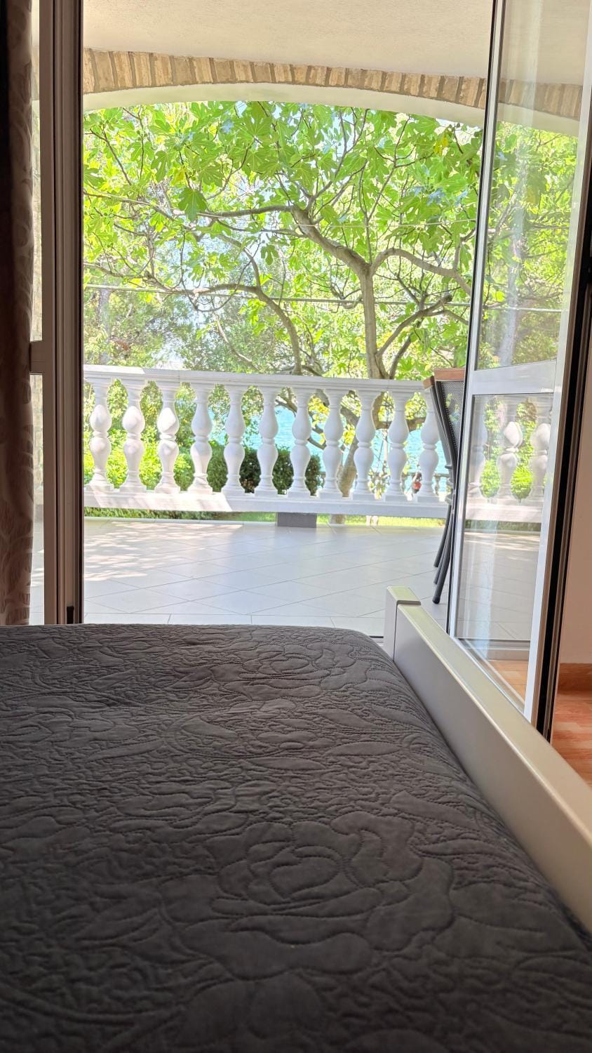 Villa Marijana-Direktno na moru Apartment in Seline