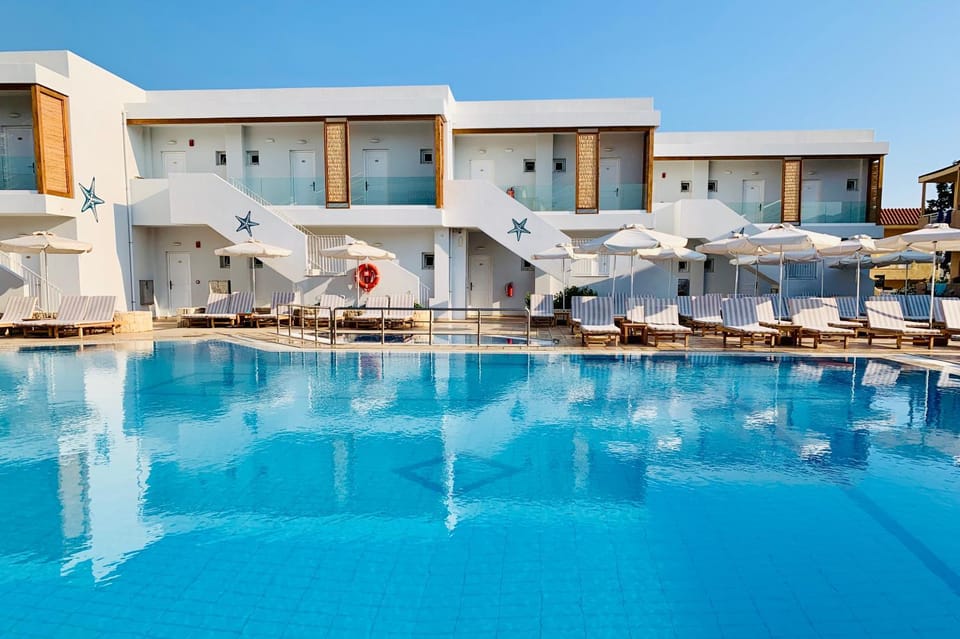 Property building, Swimming pool