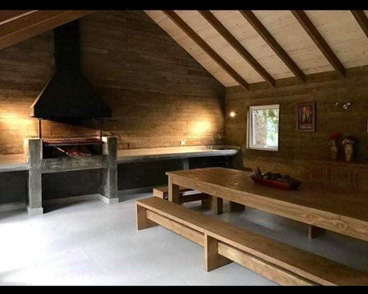 Lounge or bar, Area and facilities