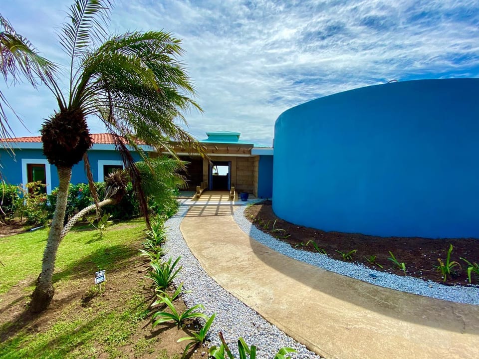 Blue Horizon Boutique Resort Hotel in Esperanza