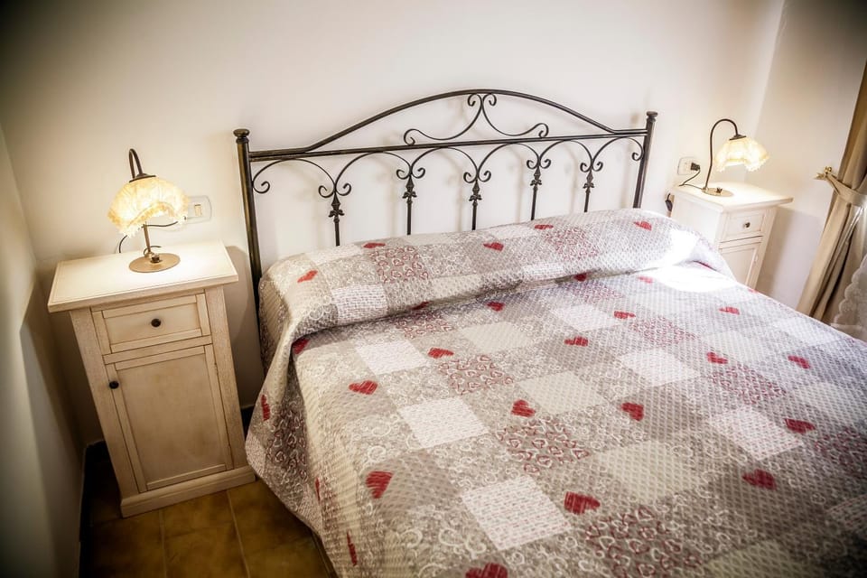 Bed, Other