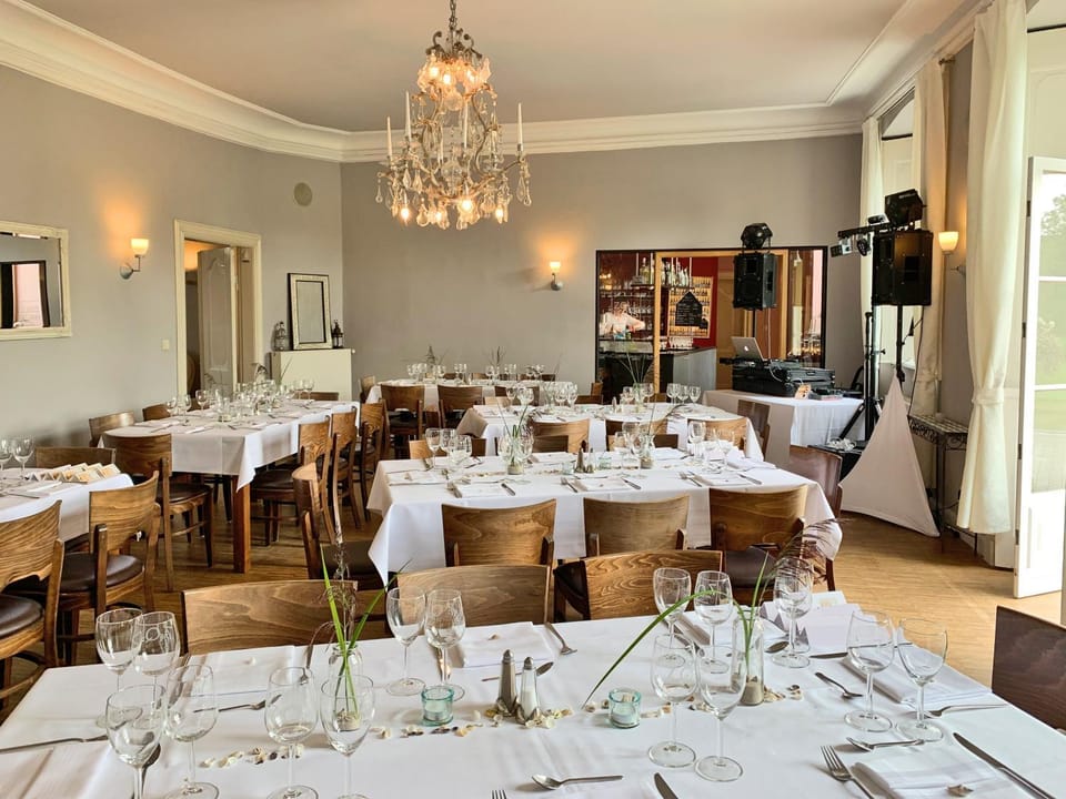 Restaurant/places to eat, Banquet/Function facilities, wedding