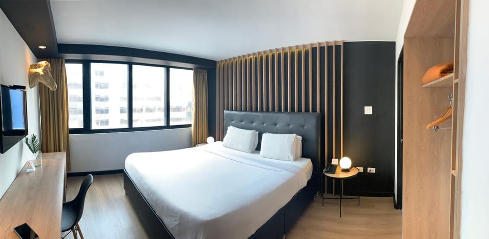 Bed, TV and multimedia