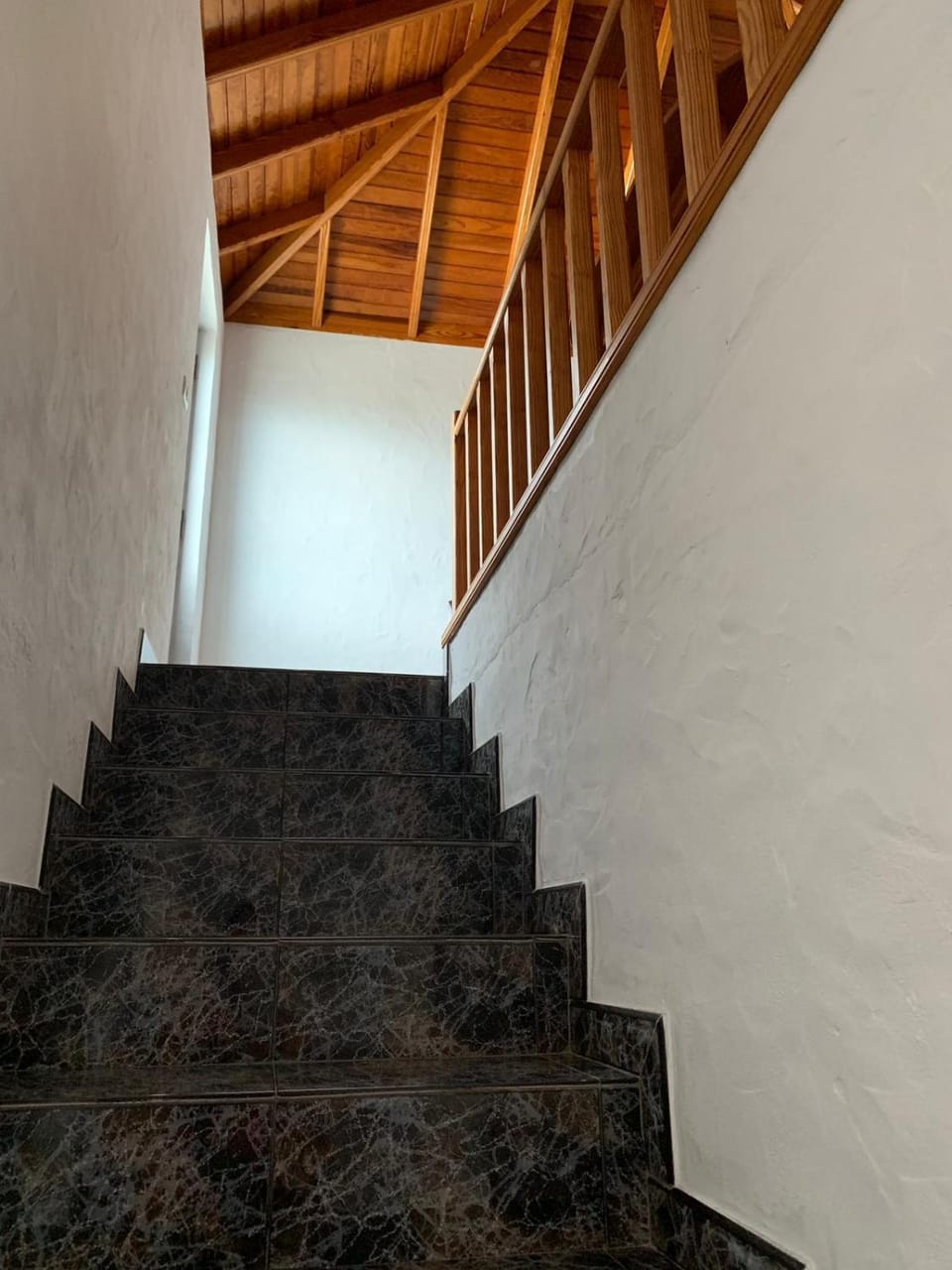 Facade/entrance, Dining area