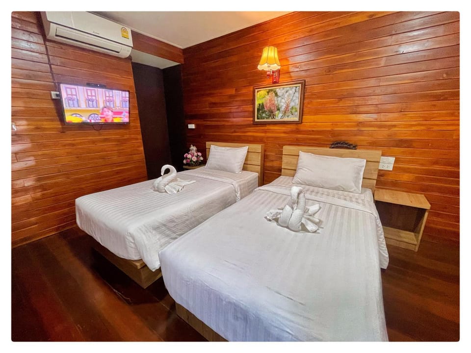 Khuang Chang Kam Hotel in Laos
