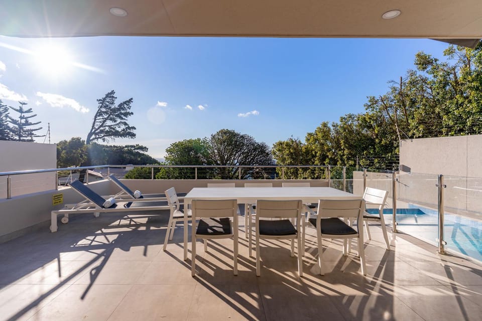 Ravensteyn Villa in Camps Bay