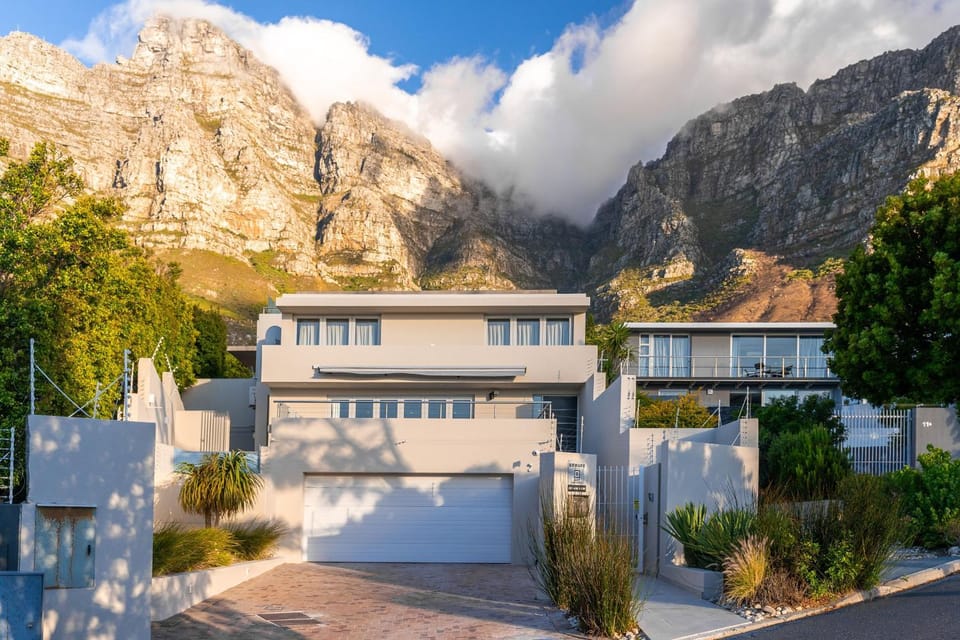 Ravensteyn Villa in Camps Bay