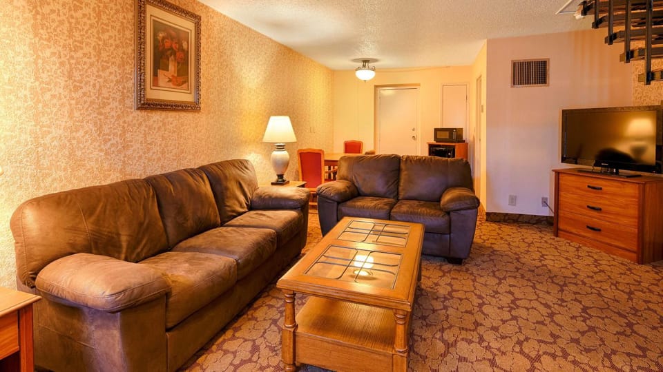 Photo of the whole room, On site
