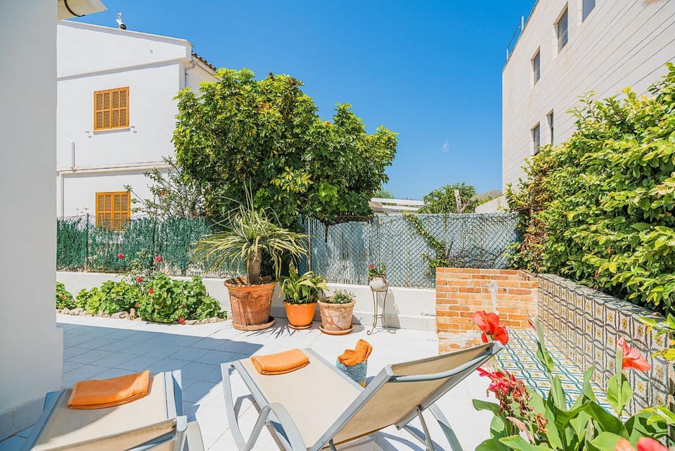 Villa Hibiscus Villa in Serra de Tramuntana
