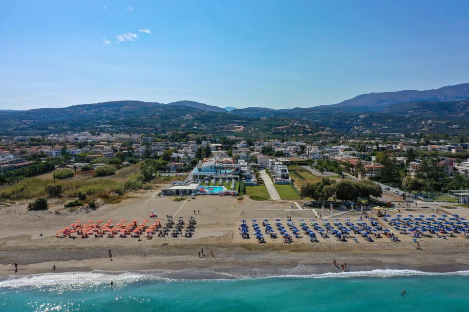 Day, Natural landscape, Bird's eye view, Beach, sunbed