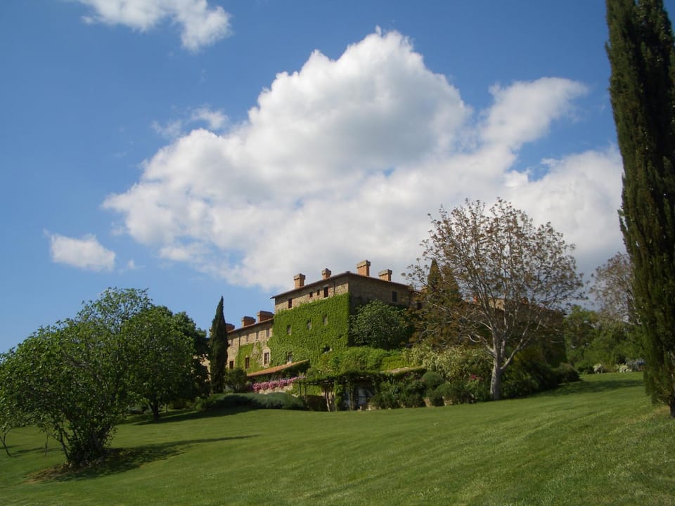 Property building, Garden view