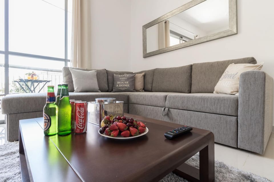 Yafo 35 -Isrentals Apartment in Jerusalem
