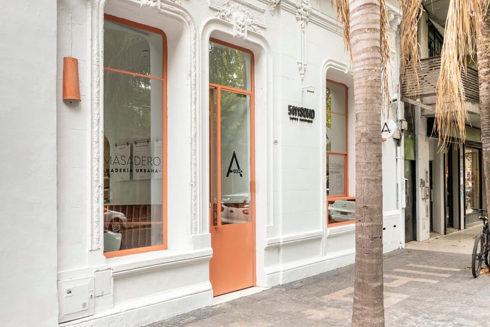 Property building, Facade/entrance
