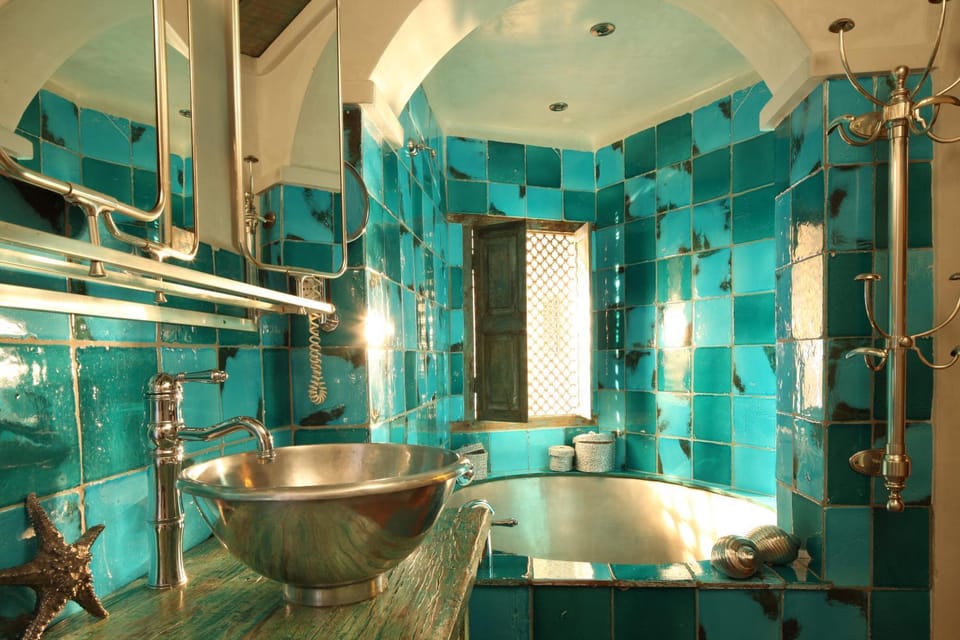 Bathroom, Bath