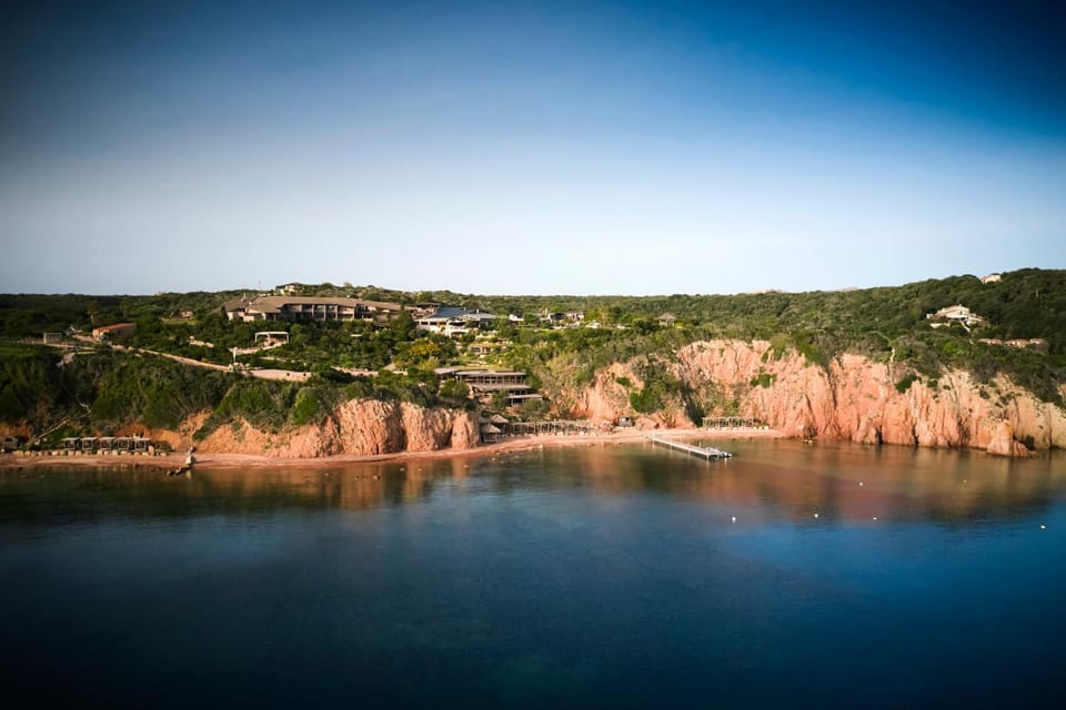 Natural landscape, Bedroom, Sea view, Swimming pool, Swimming pool, Swimming pool