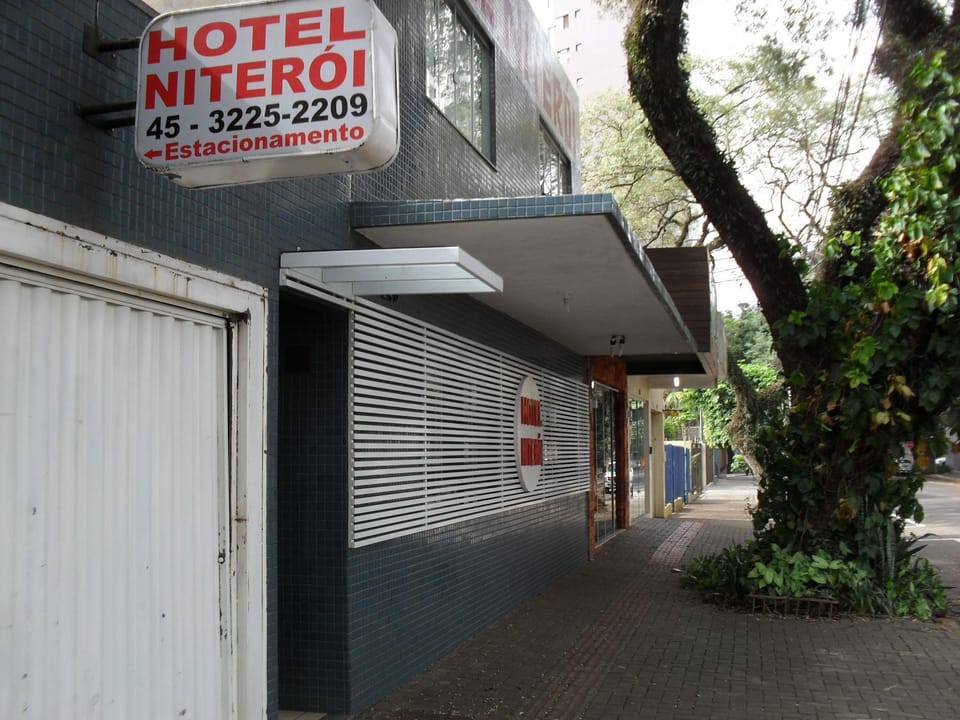 Facade/entrance, Property logo or sign