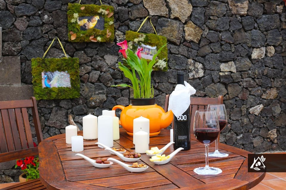 Patio, Food and drinks, Drinks