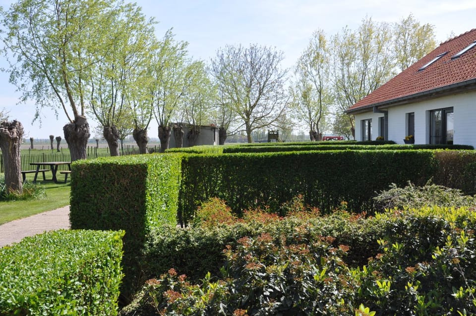B&B Knotwilgenhoeve Bed and Breakfast in Knokke-Heist