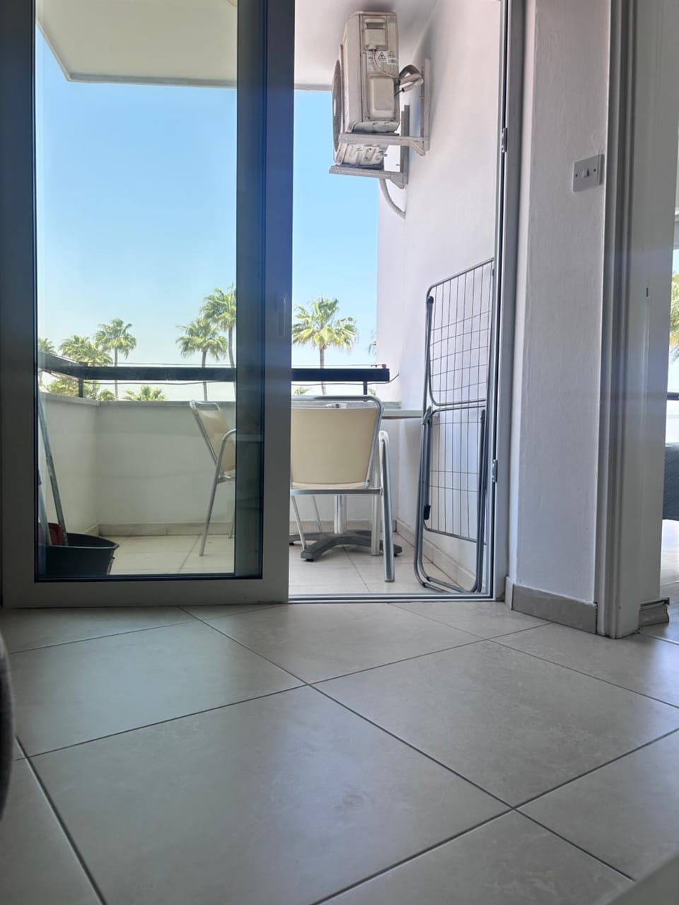 View (from property/room), Balcony/Terrace, air conditioner