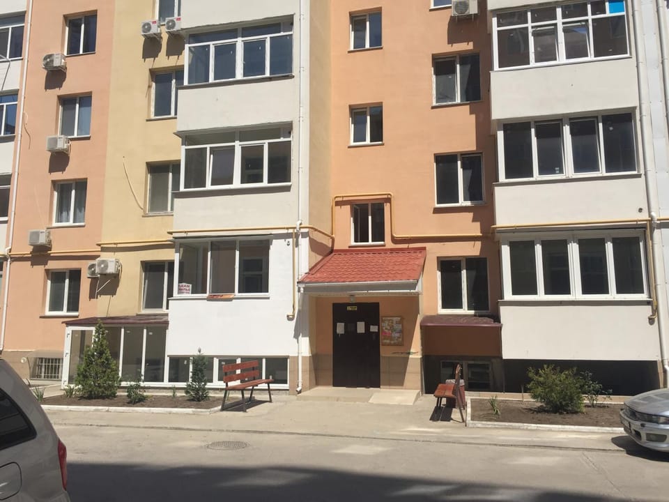 Property building, Facade/entrance