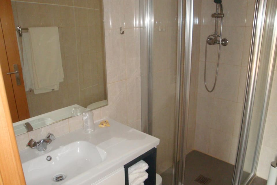 Guest House Sabores da Beira Bed and Breakfast in Faro District