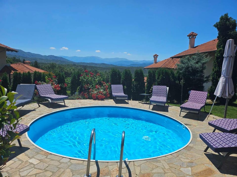 Garden, View (from property/room), Mountain view, Swimming pool