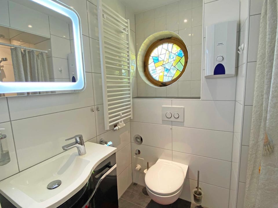 Toilet, Bathroom