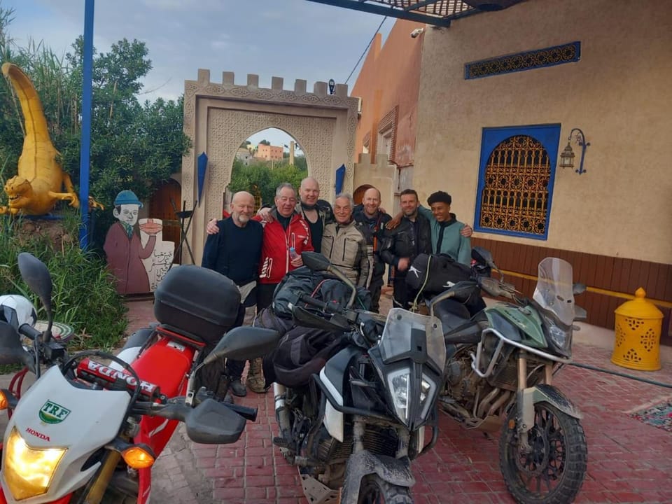 Day, Cycling, group of guests