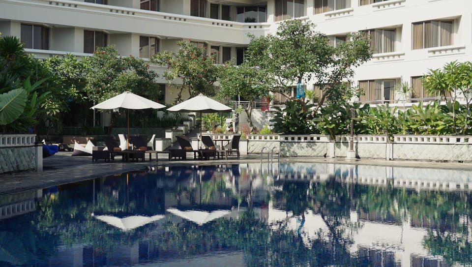 Property building, Swimming pool