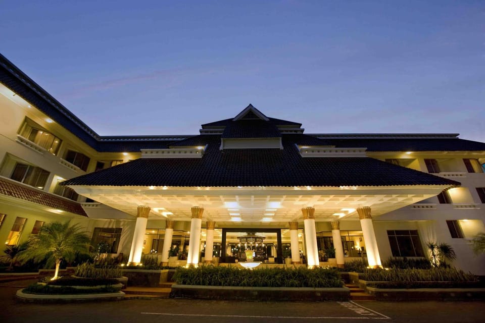 Facade/entrance, Lobby or reception, Area and facilities