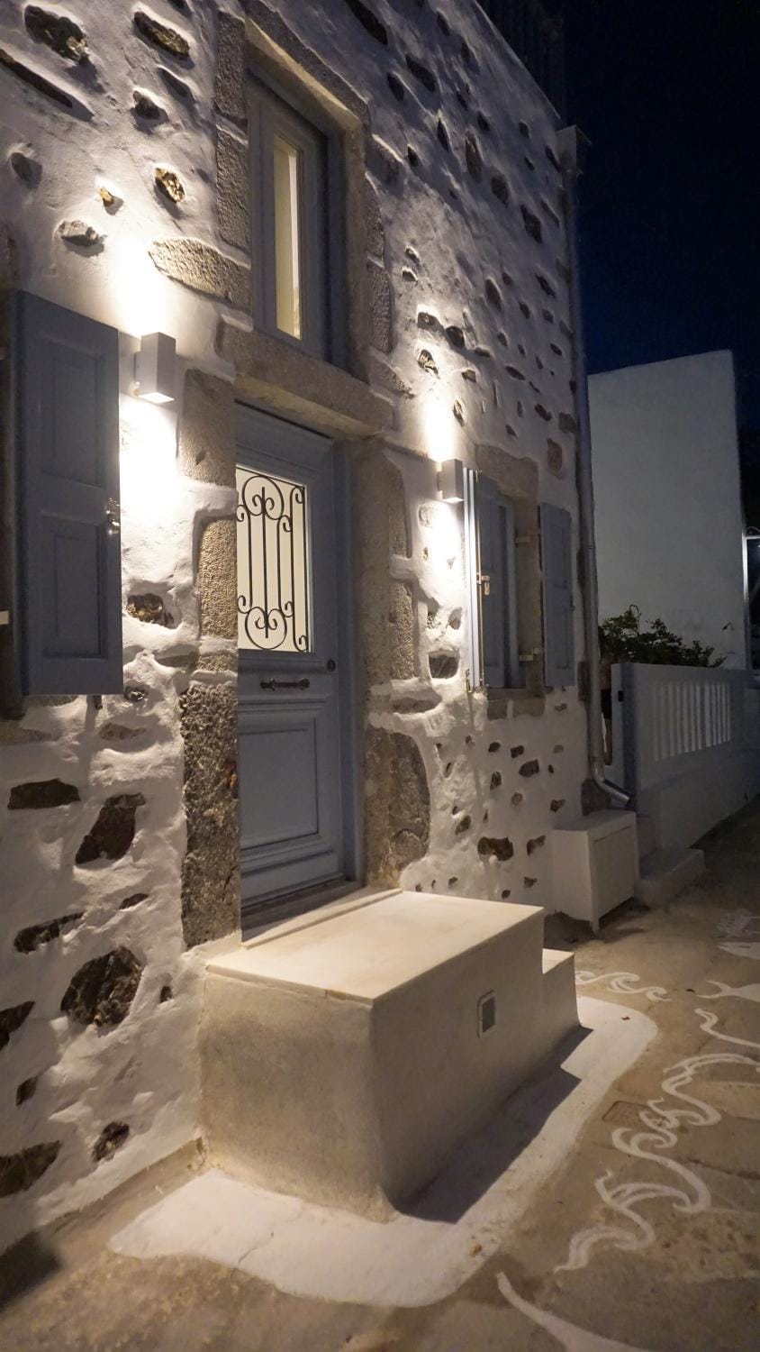 Property building, Facade/entrance