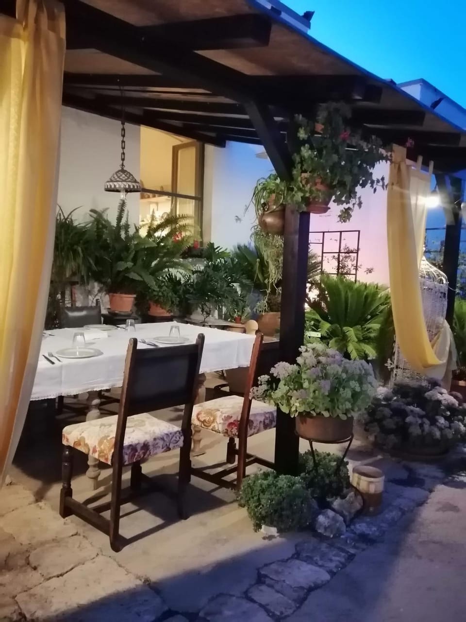 Patio, Garden view